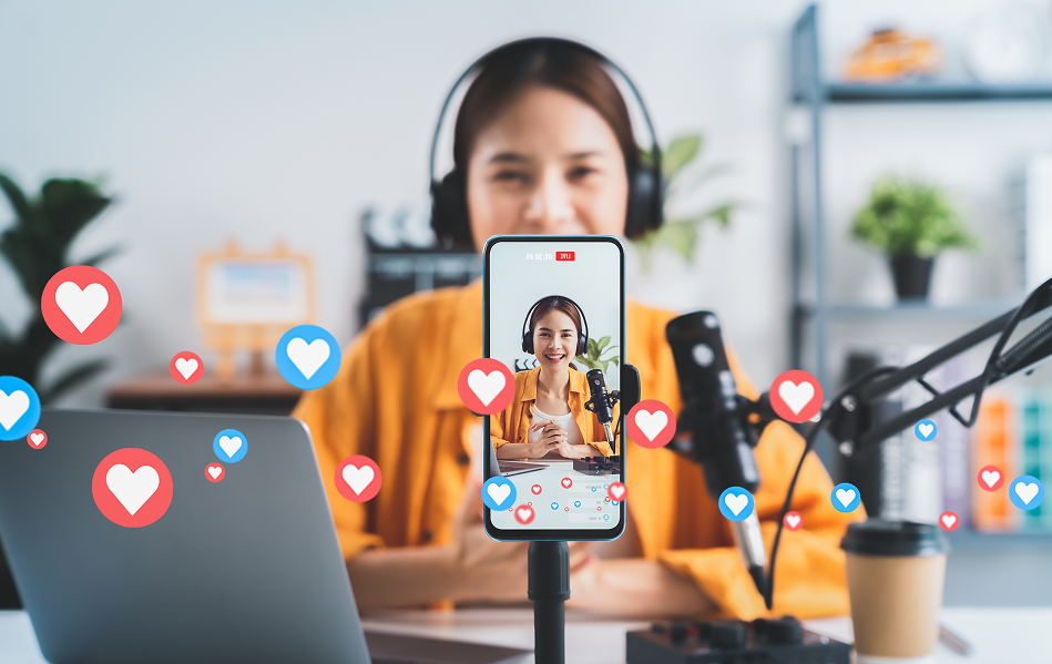 Ứng dụng giọng nói và nghệ thuật lồng tiếng trong truyền thông chuyên nghiệp.