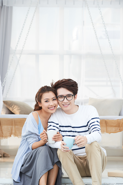 Lựa chọn bạn đời một cách thông minh và hiểu biết. Nhằm nâng cao giá trị bản thân và có kiến thức bảo vệ mình.